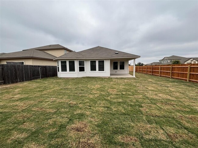 Building Photo - 101 Hannah Trl