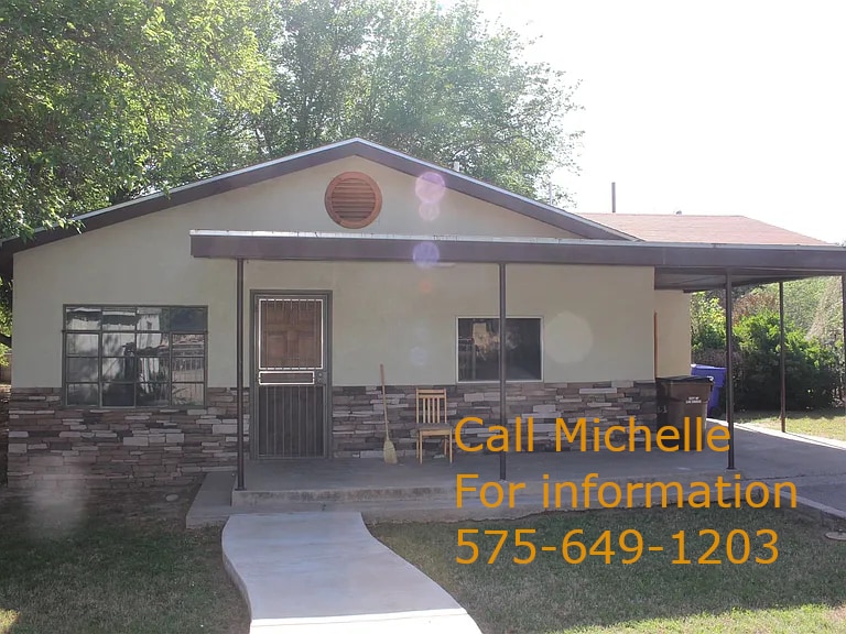 Front - 3740 Linden Ave