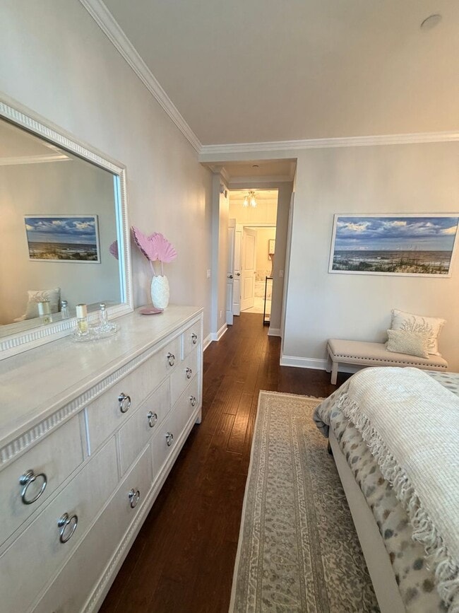 Building Photo - Stunning Luxury, Two Bedroom Creek Front Condo in Hilton Head Plantation