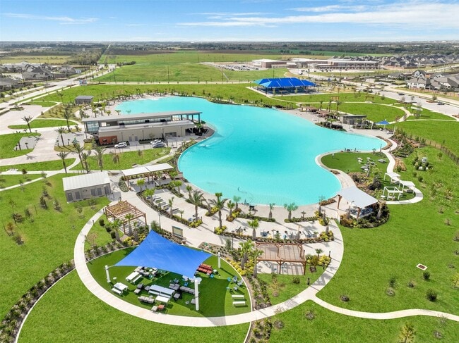 Building Photo - 153 Aurora Spgs Dr