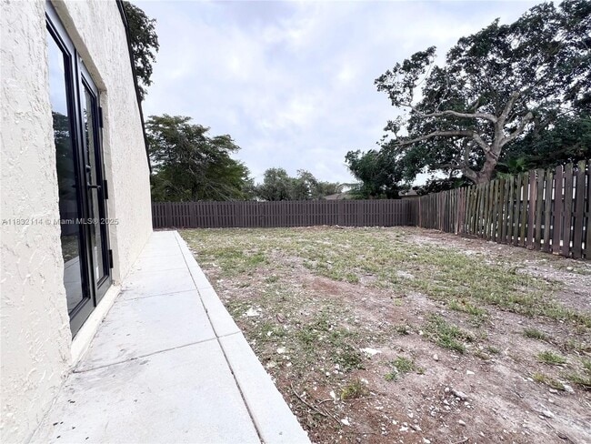 Building Photo - 28099 SW 143rd Ct