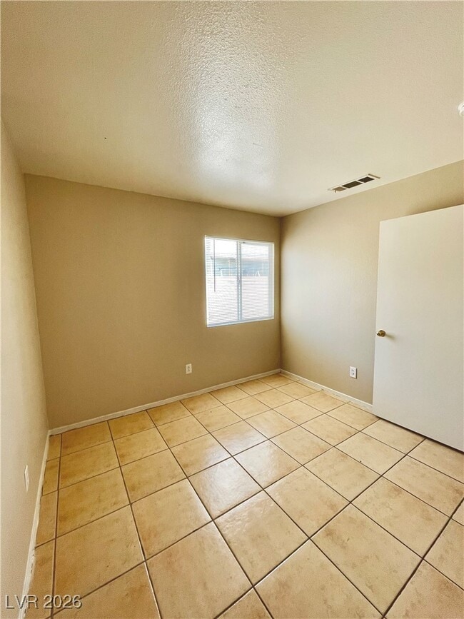 Building Photo - 3671 Steinbeck Dr