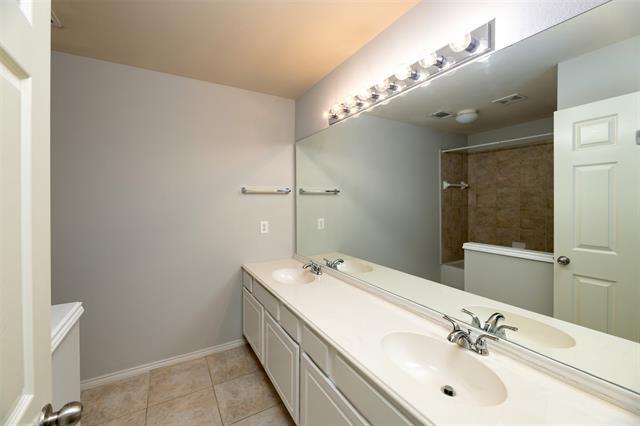 Building Photo - 11517 Chaucer Dr