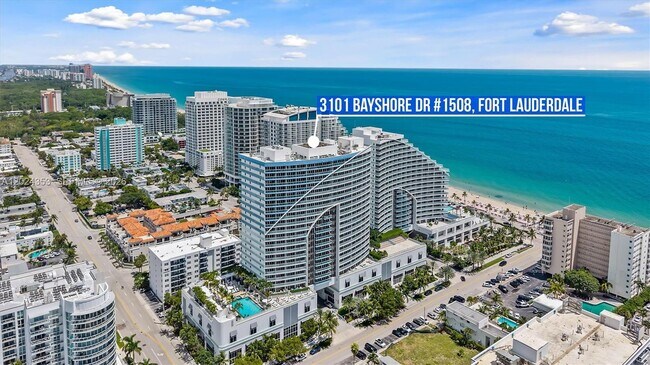 Building Photo - 3101 Bayshore Dr