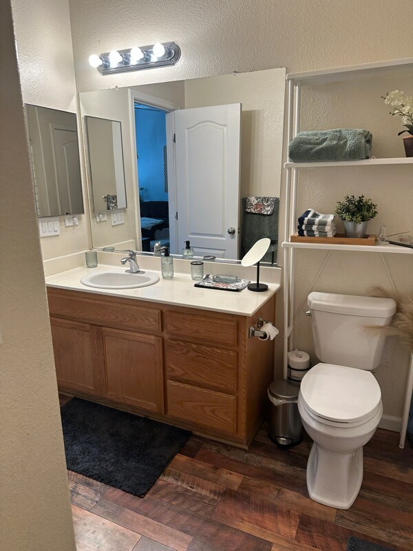 Building Photo - 202 Kayla Pl