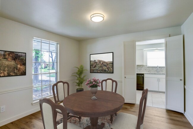 Building Photo - 10606 Wickersham Ln