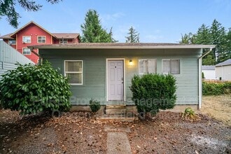 Building Photo - 4632 SE 122nd Ave