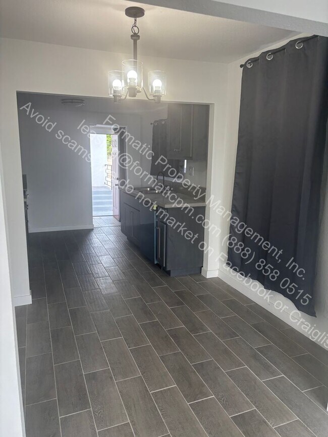 Building Photo - 120 E Century Blvd