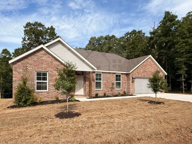 Building Photo - Bella Vista Single-Family Home- 2 Bed/ 2 Bath with Hobby Room- Well-Designed Cheston Plan