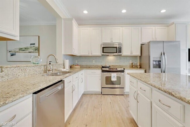 Building Photo - 3 br, 2.5 bath House - 1379 Ramsey Way