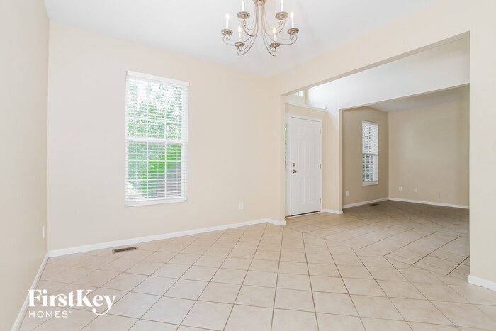 Building Photo - 1231 Woodchase Trail