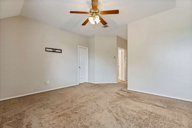 Building Photo - Modern Suburban Retreat in the Heart of McKinney