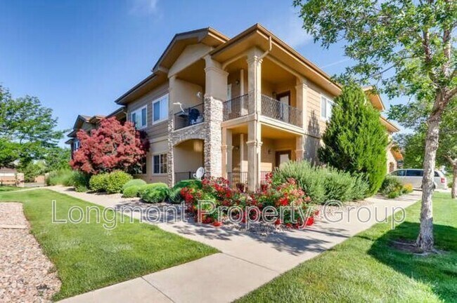 Building Photo - 1011 Sonoma Cir