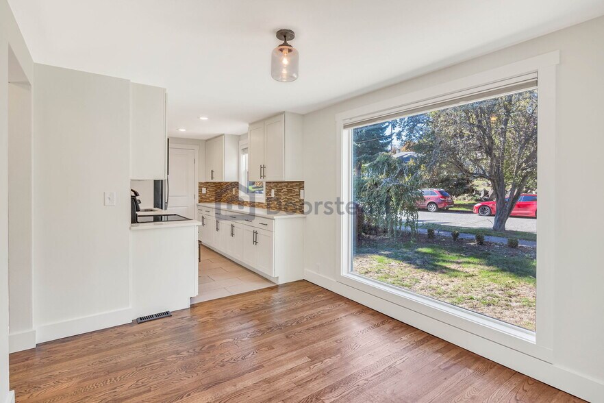 Building Photo - 7348 29th Ave SW