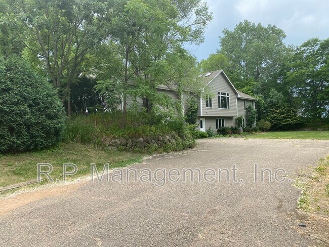 Building Photo - 4626 Linnea Ln