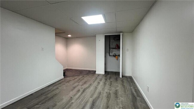 Building Photo - 520 Wild Mint Ln