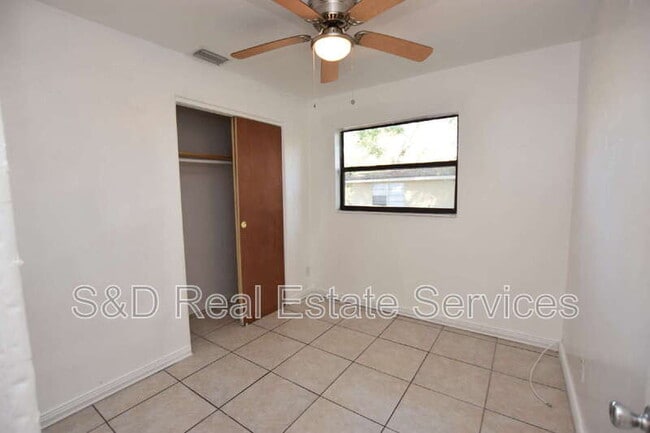 Building Photo - 105 Flamingo Dr