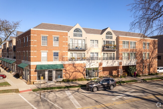 Building Photo - Dewes Court