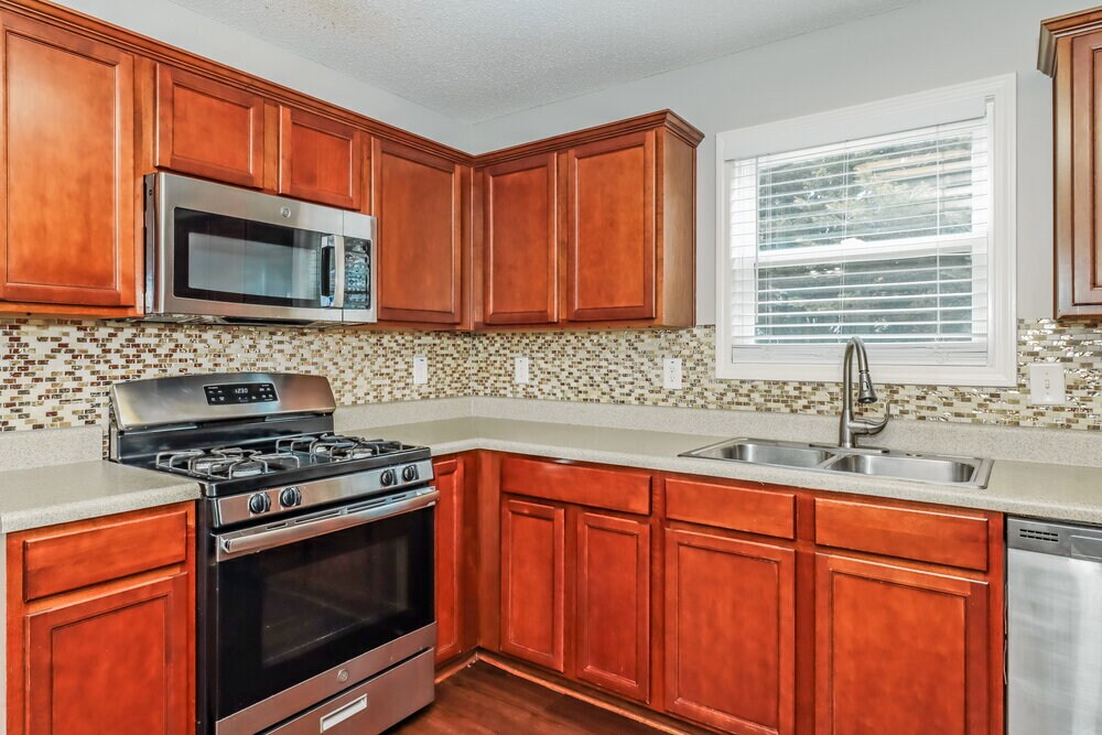 Building Photo - 218 Comet Ct