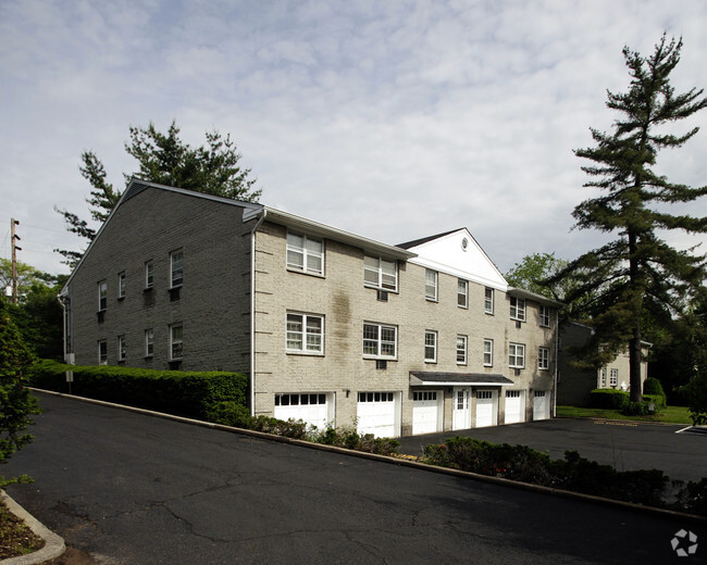 The Cloister - The Cloister Apartments