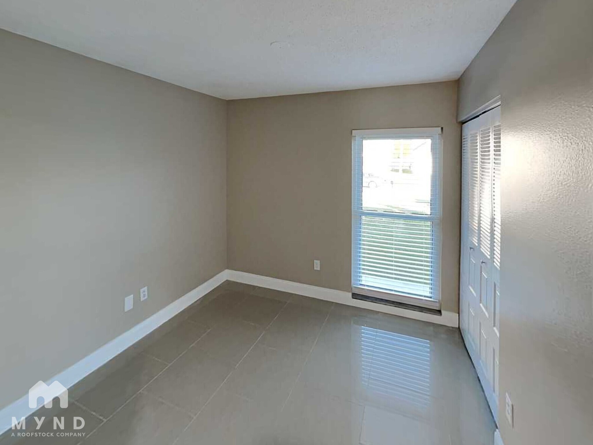 Building Photo - 8310 Clermont St