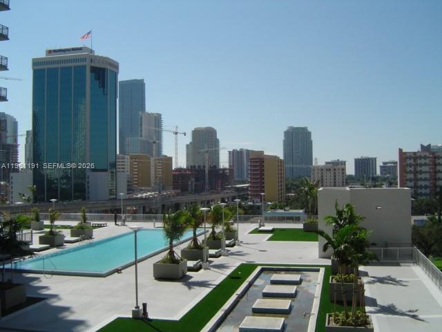 Building Photo - 690 SW 1st Ct