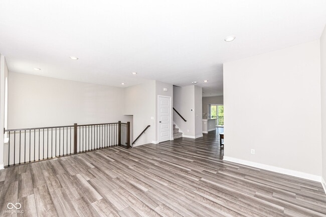 Building Photo - 6898 Sunstone Pl