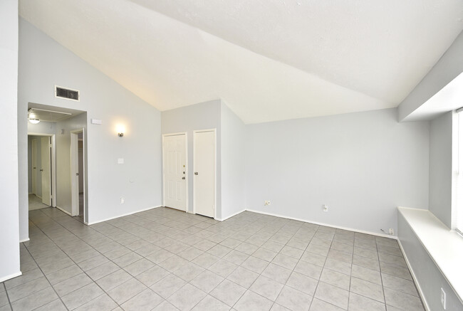 Front Door and Side Closet - 22533 Tree House Ln