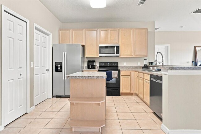 Building Photo - 3616 Valleyview Dr