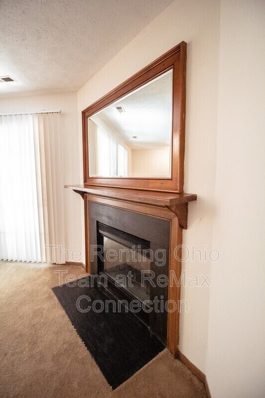 Building Photo - 6486 Reflections Dr