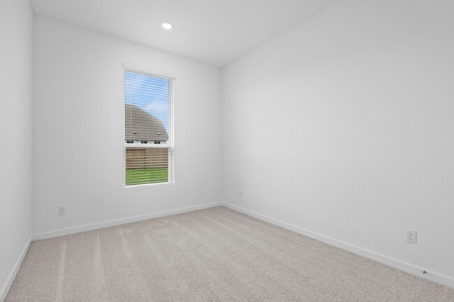Building Photo - 2720 Grv Crst Dr