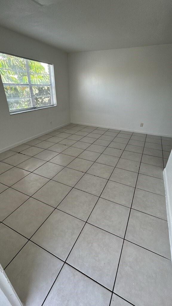 Building Photo - 2245 Madison St