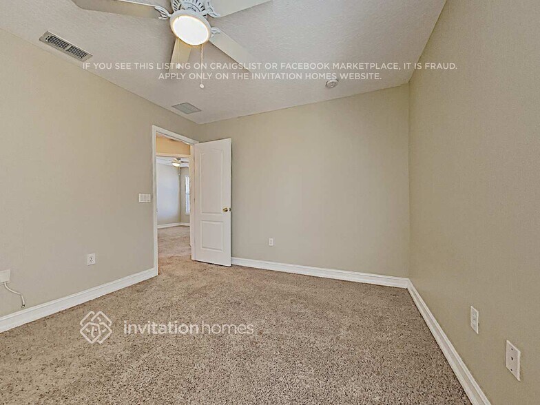 Building Photo - 6937 Beargrass Rd