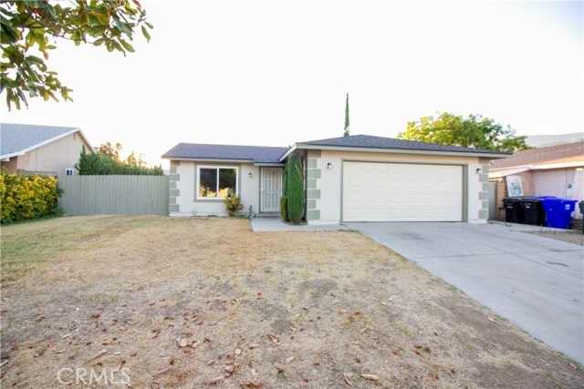 Primary Photo - 5136 Saguaro St