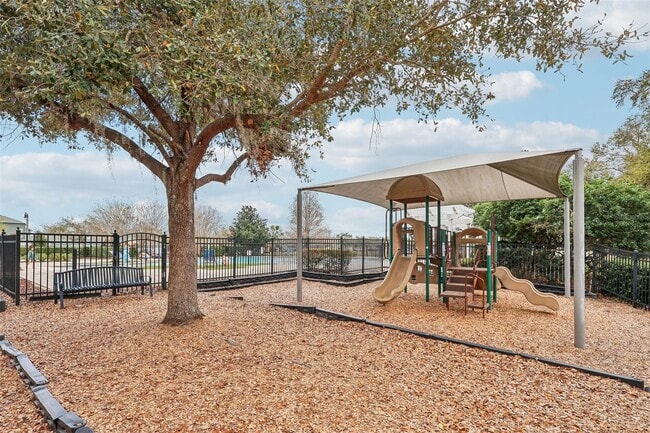 Building Photo - 2341 Betsy Ross Ln