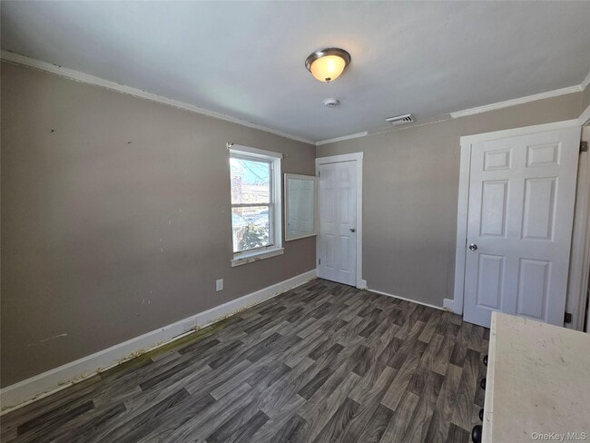 Building Photo - 135 Fullerton Ave