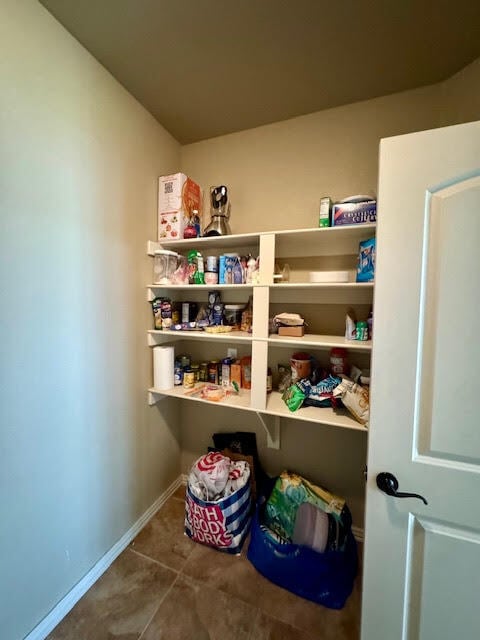 Building Photo - 592 N Longfellow Ln