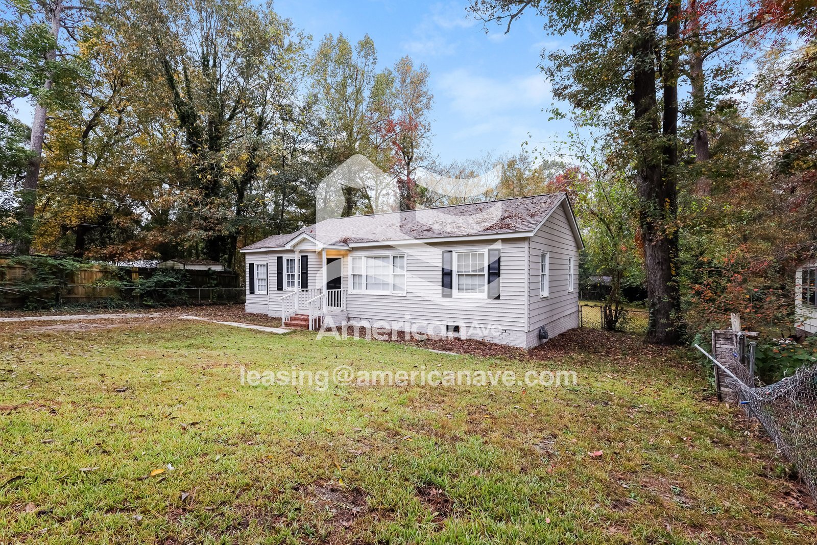 Building Photo - 4365 Pinebrook Dr