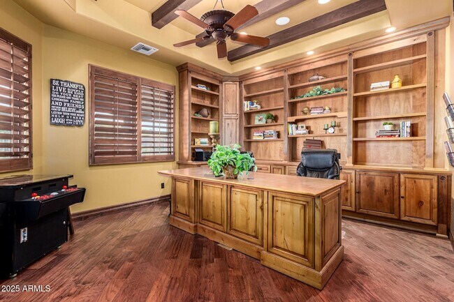 Building Photo - 1930 E Desert Willow Dr