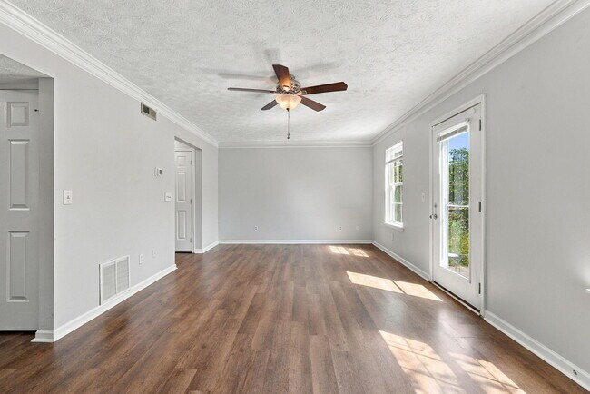 Building Photo - 125 Crosskey Rd