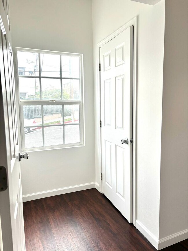 Building Photo - Rent Now at 12ths st