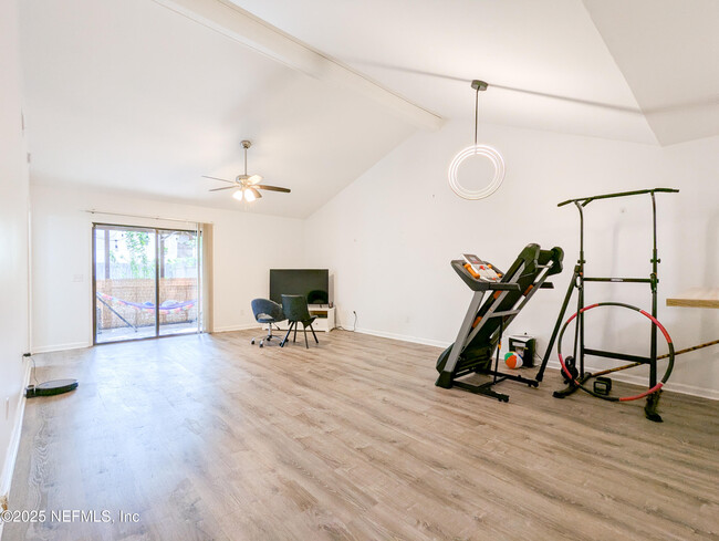 Building Photo - 2171 Derringer Cir S