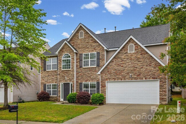 Building Photo - 2704 Piersland Drive