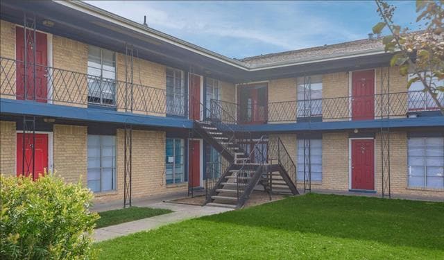 Building Photo - 801 S Allen-Genoa Rd