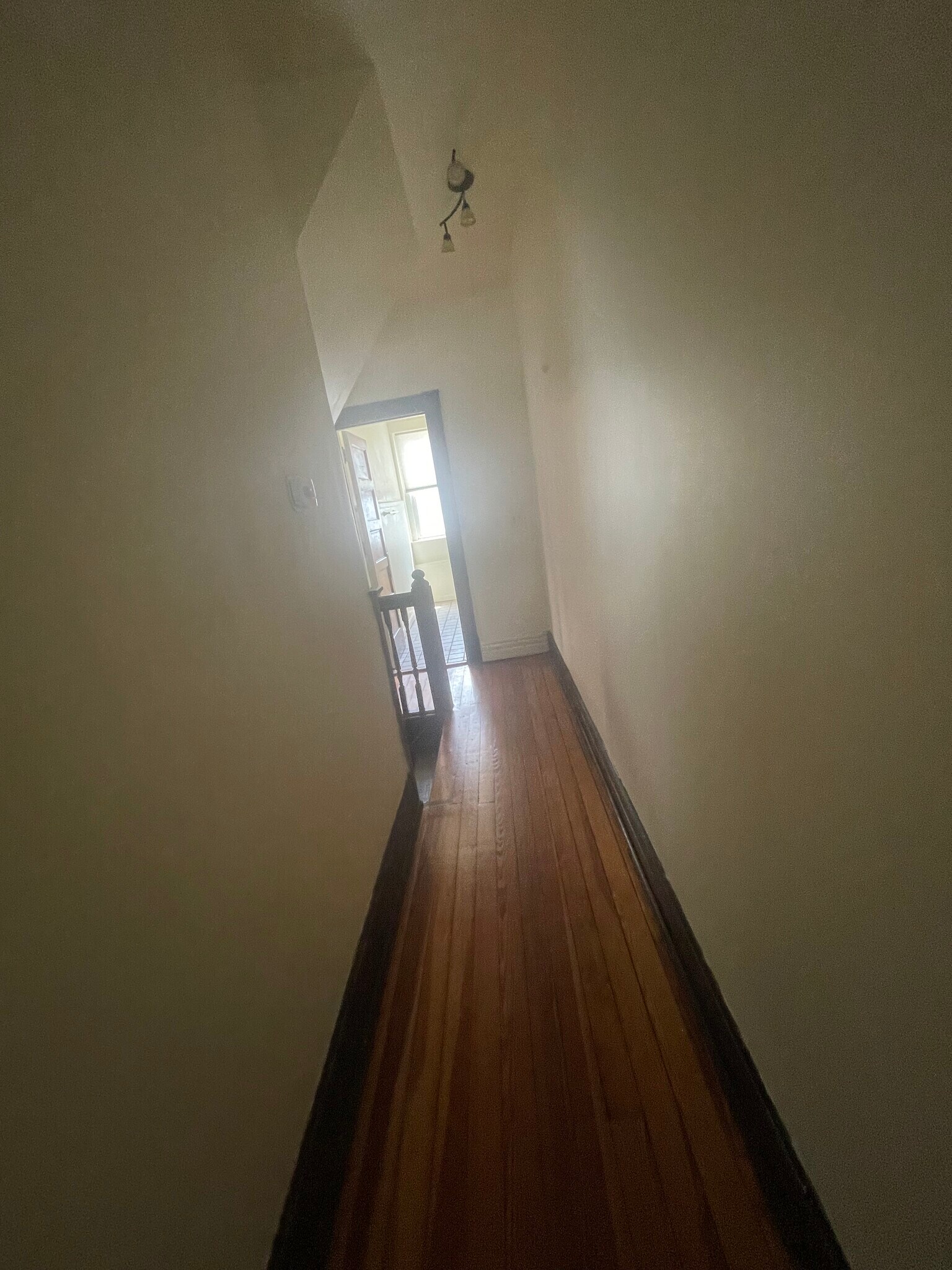 Building Photo - 705 Rubel Ave