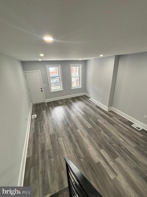 Building Photo - 2037 E Cumberland St