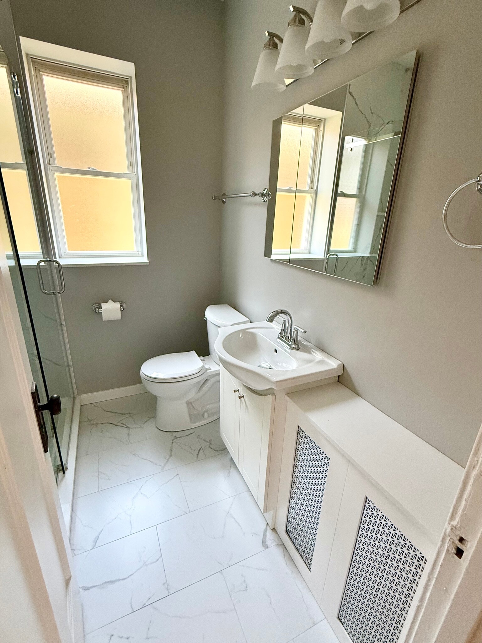 Remodeled bathroom - 5336 W Dakin St