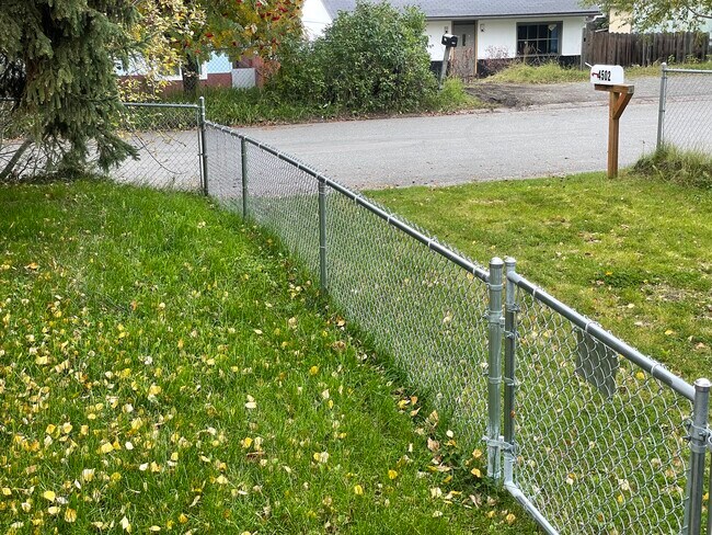 Building Photo - 4502 Klondike Court