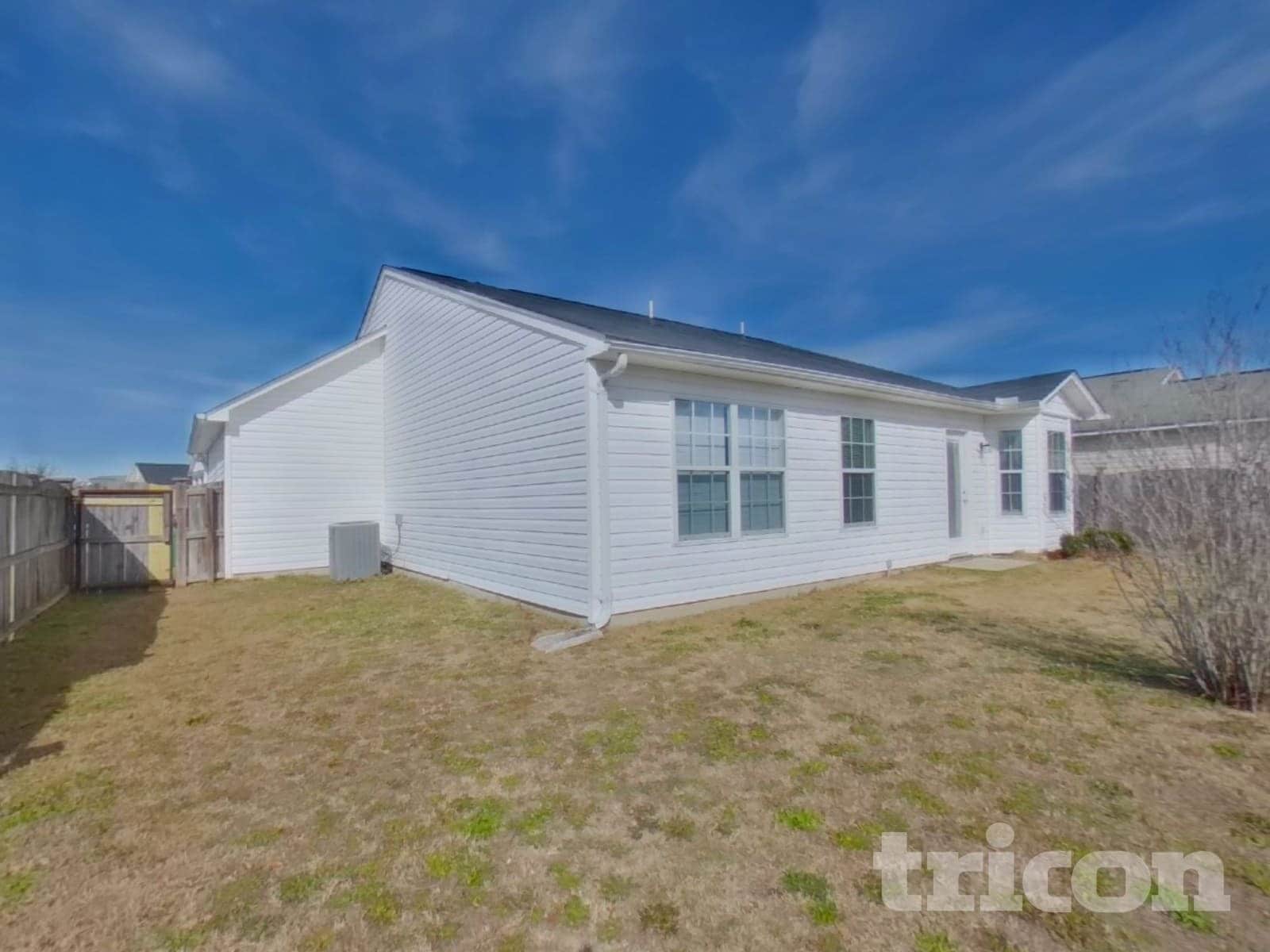 Building Photo - 145 Hunters Mill Dr