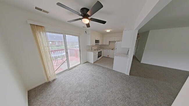 Building Photo - 39481 Harrison Bay Ct